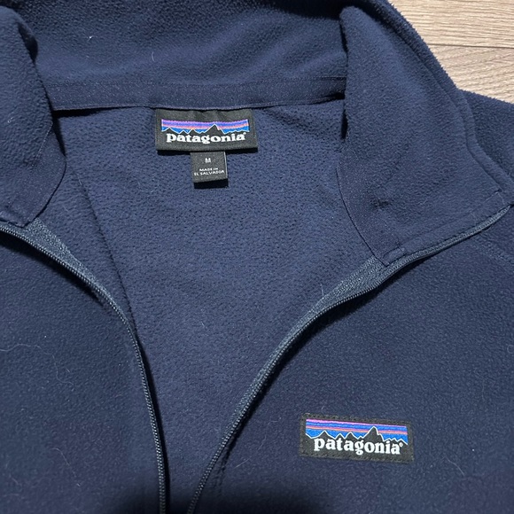 Patagonia Fleece 1/4 Zip Up - Picture 2 of 3